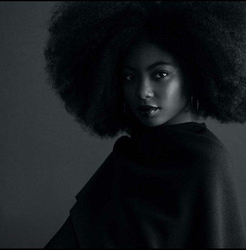 mobile - carousel-hero-element image-3