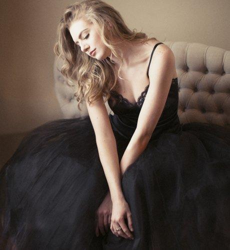 mobile - carousel-hero-element image-2